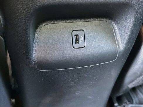 Used 2024 Nissan Sentra SV FWD image 21