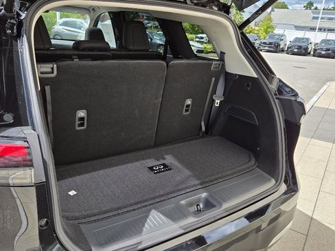 New 2026 INFINITI QX60 Luxe w/ Cargo Package image 21
