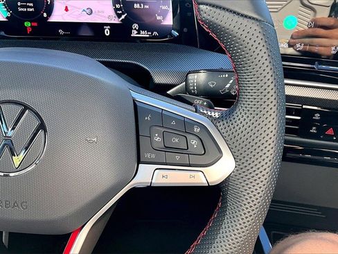 New 2026 Volkswagen GTI SE image 25