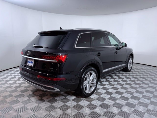 Used 2020 Audi Q7 3.0T Premium w/ Convenience Package AWD/4WD image 7