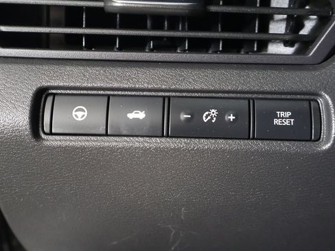 Used 2024 Nissan Altima 2.5 SL AWD/4WD image 36