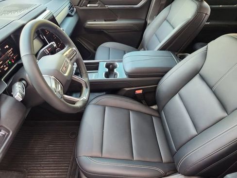 Used 2024 GMC Acadia Elevation w/ LPO, Floor Liner Package image 11