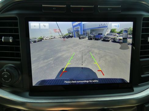 Used 2023 Ford F150 Lariat AWD/4WD image 35
