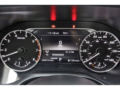 Used 2023 Nissan Rogue SV w/ SV Premium B Package FWD image 14