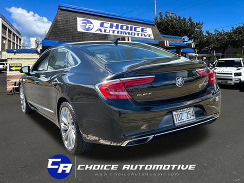 Used 2017 Buick LaCrosse Essence w/ Dynamic Driver Package FWD image 5