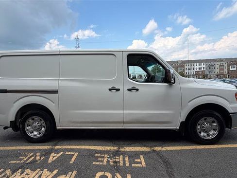 Used 2020 Nissan NV 2500 SV RWD image 11