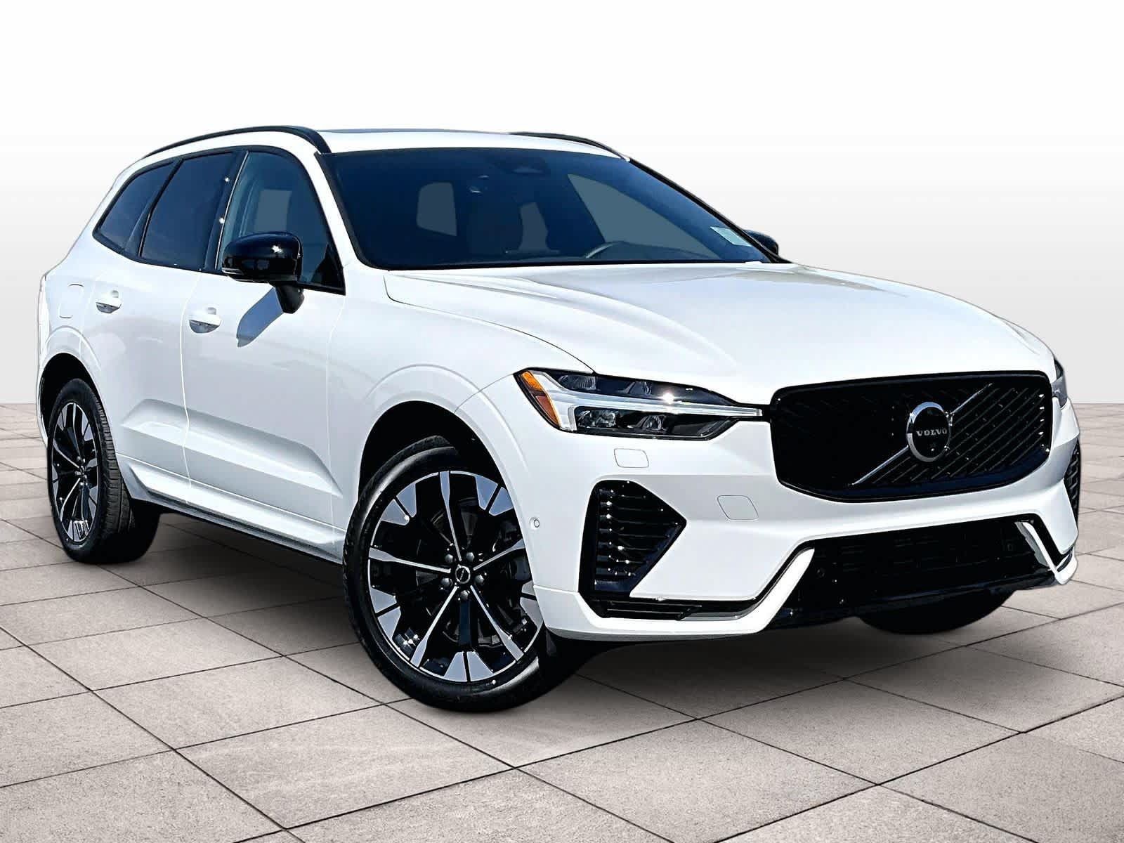 Used 2026 Volvo XC60 T8 Plus w/ Protection Package Premier AWD/4WD image 2