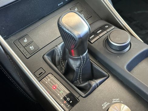 Used 2019 Lexus IS 300 F Sport w/ F Sport Package RWD image 27