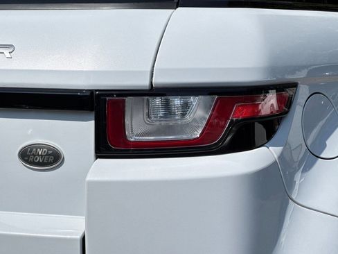 Used 2017 Land Rover Range Rover Evoque SE Premium AWD/4WD image 12