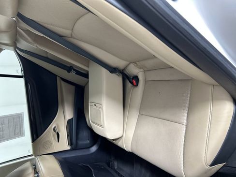 Used 2020 Lexus ES 350 w/ Premium Package FWD image 21