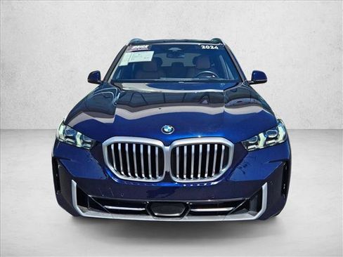 Used 2024 BMW X5 xDrive40i RWD image 2