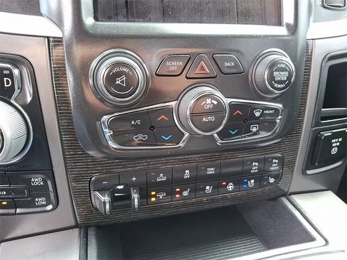 Used 2018 RAM 1500 Limited image 18