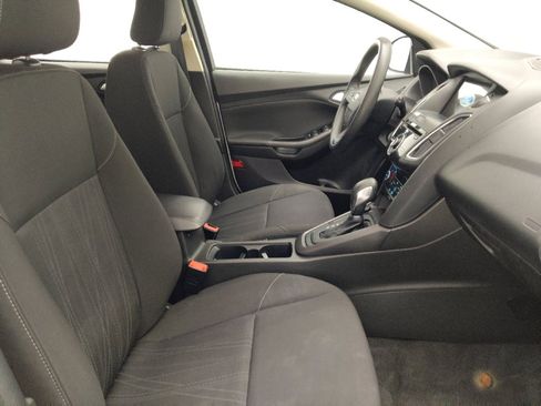 Used 2018 Ford Focus SEL FWD image 21