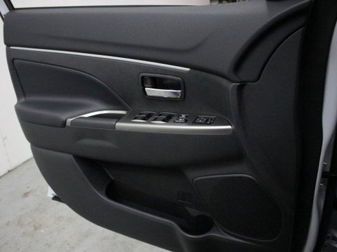 New 2026 Mitsubishi Outlander Sport SE image 15