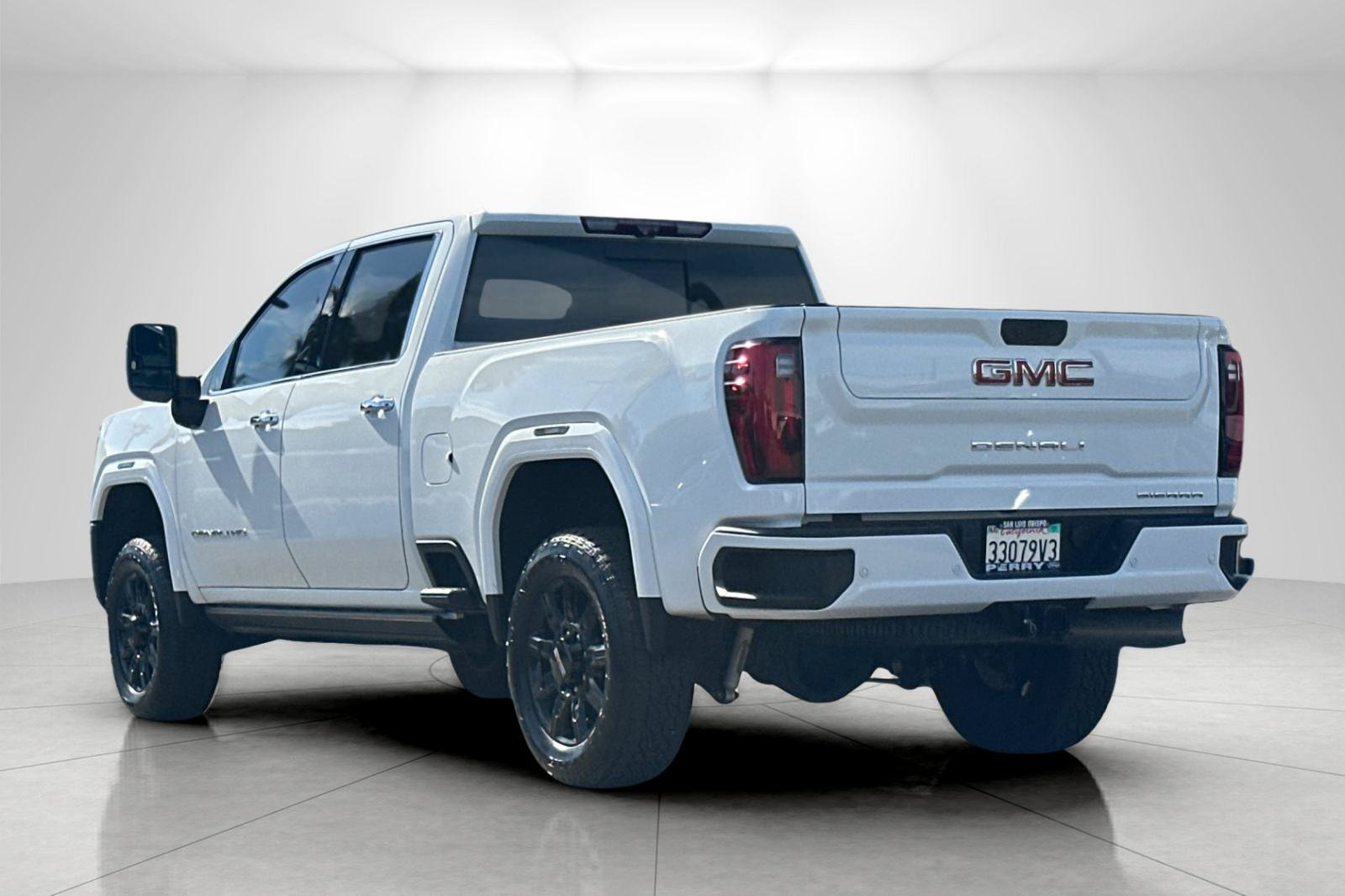 Used 2024 GMC Sierra 3500 Denali w/ Denali Reserve Package AWD/4WD image 5