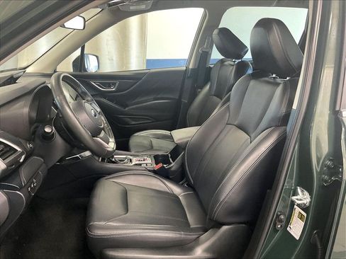 Used 2024 Subaru Forester Touring AWD/4WD image 10