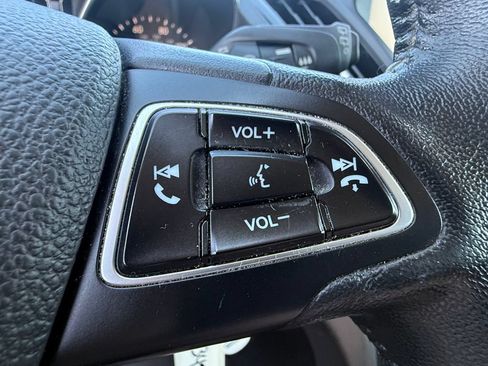 Used 2018 Ford Escape SEL w/ Ford Safe & Smart Package AWD/4WD image 32