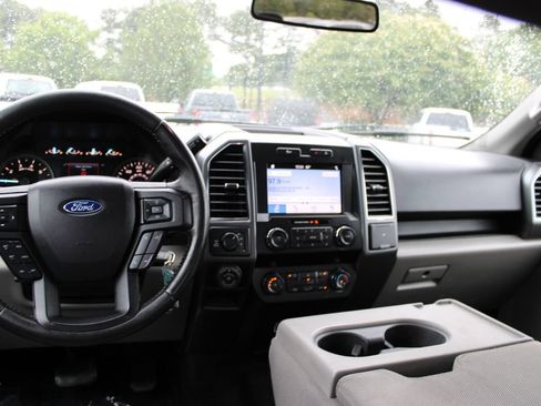 Used 2019 Ford F150 XLT w/ Equipment Group 301A Mid AWD/4WD image 8