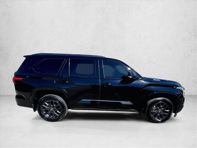 Used 2026 Toyota Sequoia Platinum AWD/4WD image 5