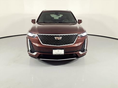 Certified 2023 Cadillac XT6 Premium Luxury w/ Technology Package image 5