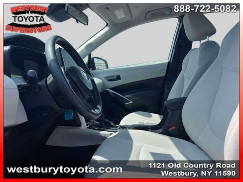 Certified 2024 Toyota Corolla Cross L AWD/4WD image 19