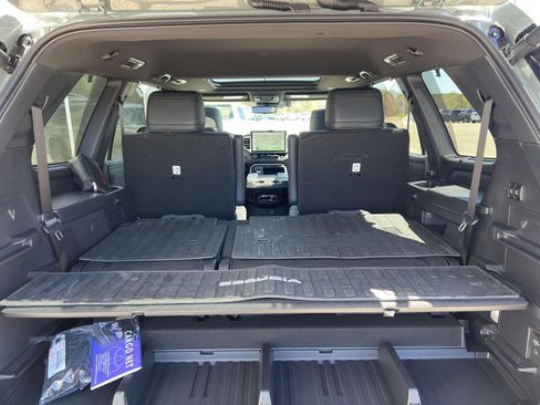 Used 2026 Toyota Sequoia Platinum AWD/4WD image 21