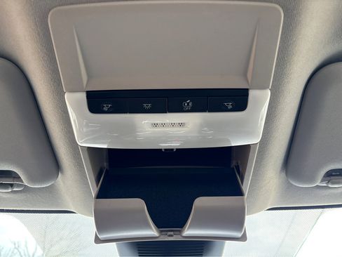 Certified 2024 Nissan Sentra SV image 32