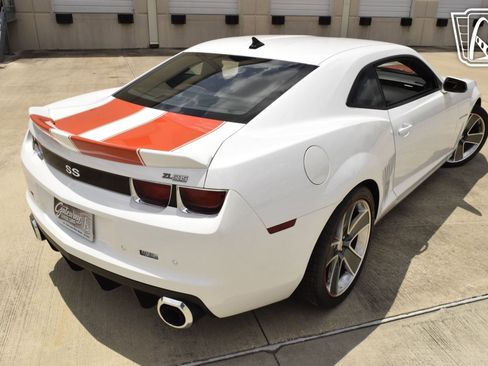 Used 2011 Chevrolet Camaro SS w/ RS Package image 37