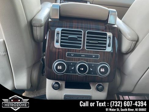 Used 2016 Land Rover Range Rover HSE image 36