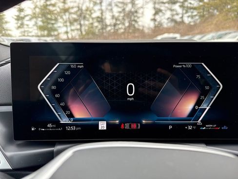 Used 2026 BMW 330i xDrive Sedan w/ Premium Package image 15