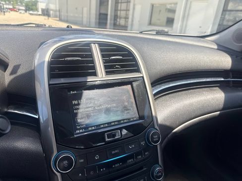 Used 2014 Chevrolet Malibu LTZ FWD image 13