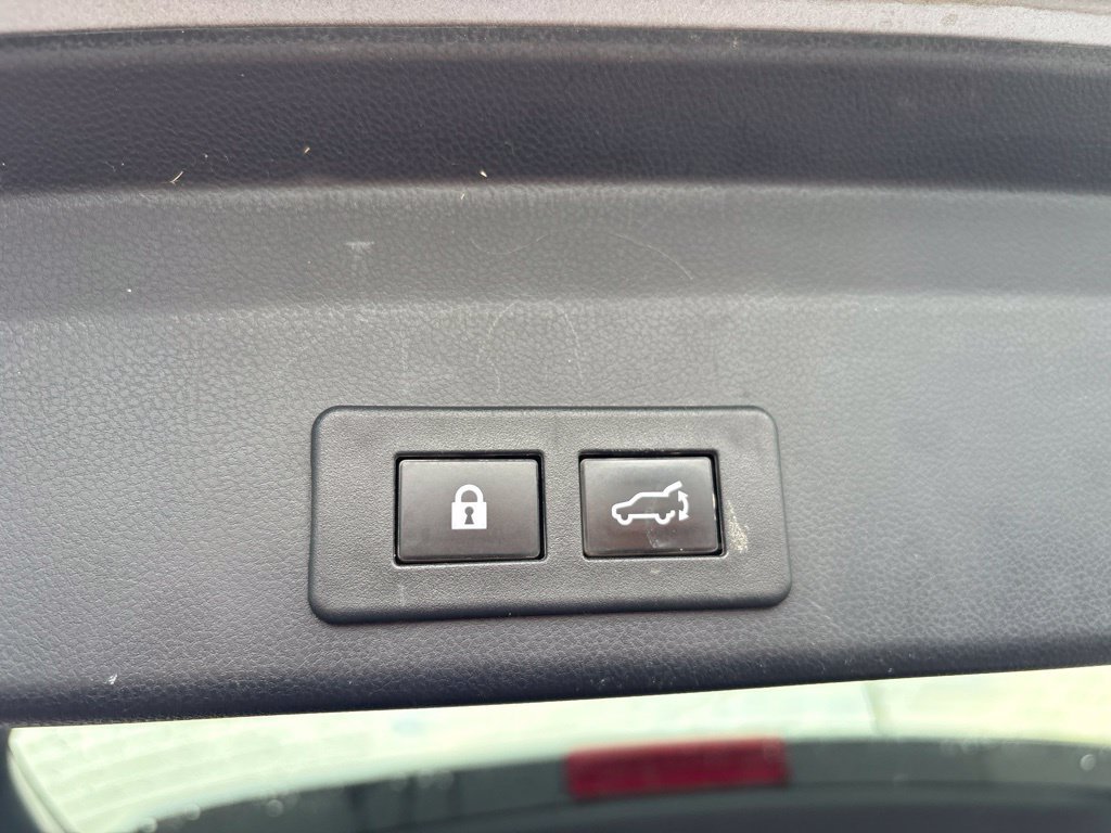 Used 2021 Subaru Ascent Limited w/ Technology Package AWD/4WD image 26