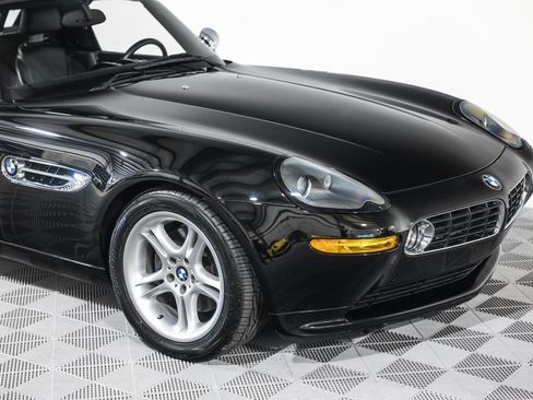 Used 2002 BMW Z8 RWD image 5