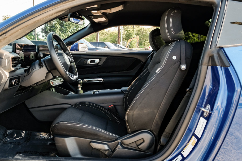 Used 2024 Ford Mustang GT RWD image 25