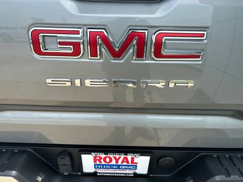 Used 2026 GMC Sierra 1500 SLE AWD/4WD image 29