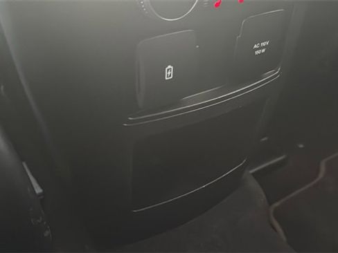 Used 2020 Ford Explorer Platinum w/ Premium Technology Package image 22