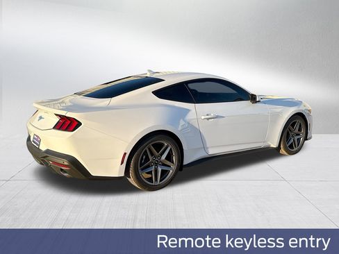 New 2025 Ford Mustang Coupe image 7