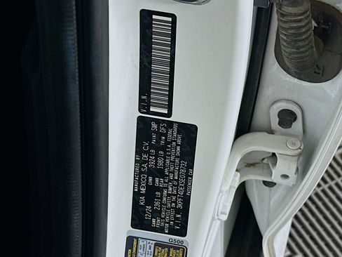 Used 2025 Kia K4 FWD image 12