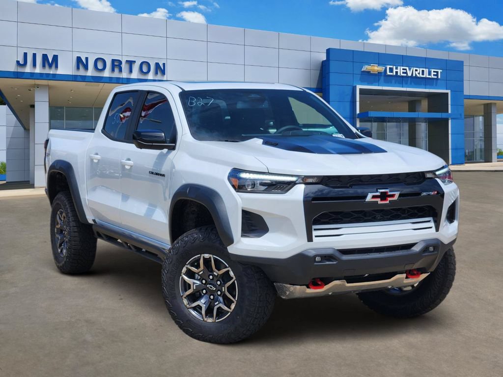 New 2026 Chevrolet Colorado ZR2 w/ Technology Package AWD/4WD image 1