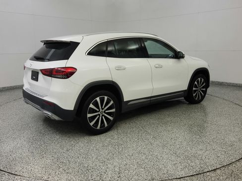 Used 2023 Mercedes-Benz GLA 250 image 7
