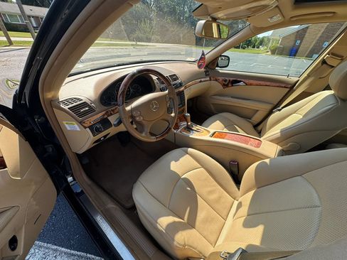 Used 2007 Mercedes-Benz E 320 BlueTEC Sedan image 37