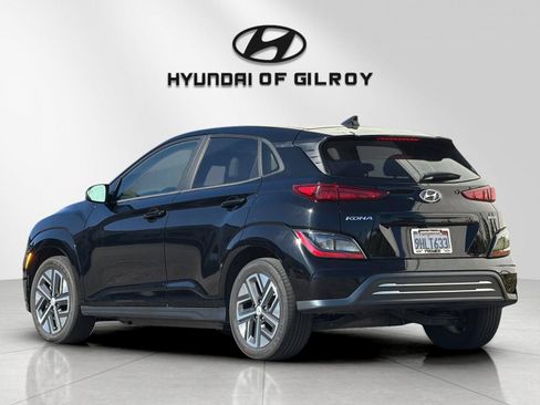 Used 2023 Hyundai Kona SEL w/ Cargo Package FWD image 3
