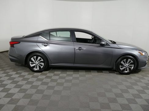 Used 2021 Nissan Altima 2.5 S FWD image 8
