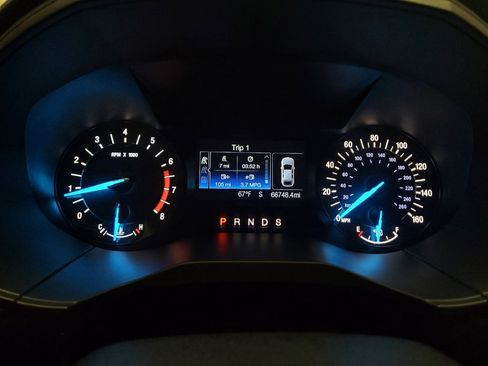 Used 2017 Ford Edge SE FWD image 23