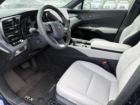 Used 2025 Lexus RX 350 w/ Convenience Package AWD/4WD image 36