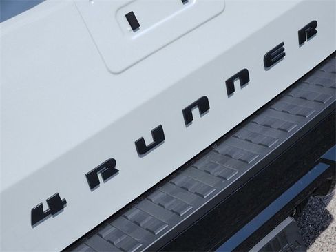 New 2026 Toyota 4Runner 4WD image 8