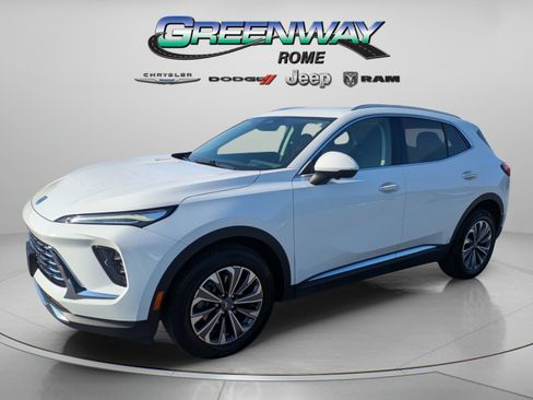 Used 2024 Buick Envision Preferred AWD/4WD image 4