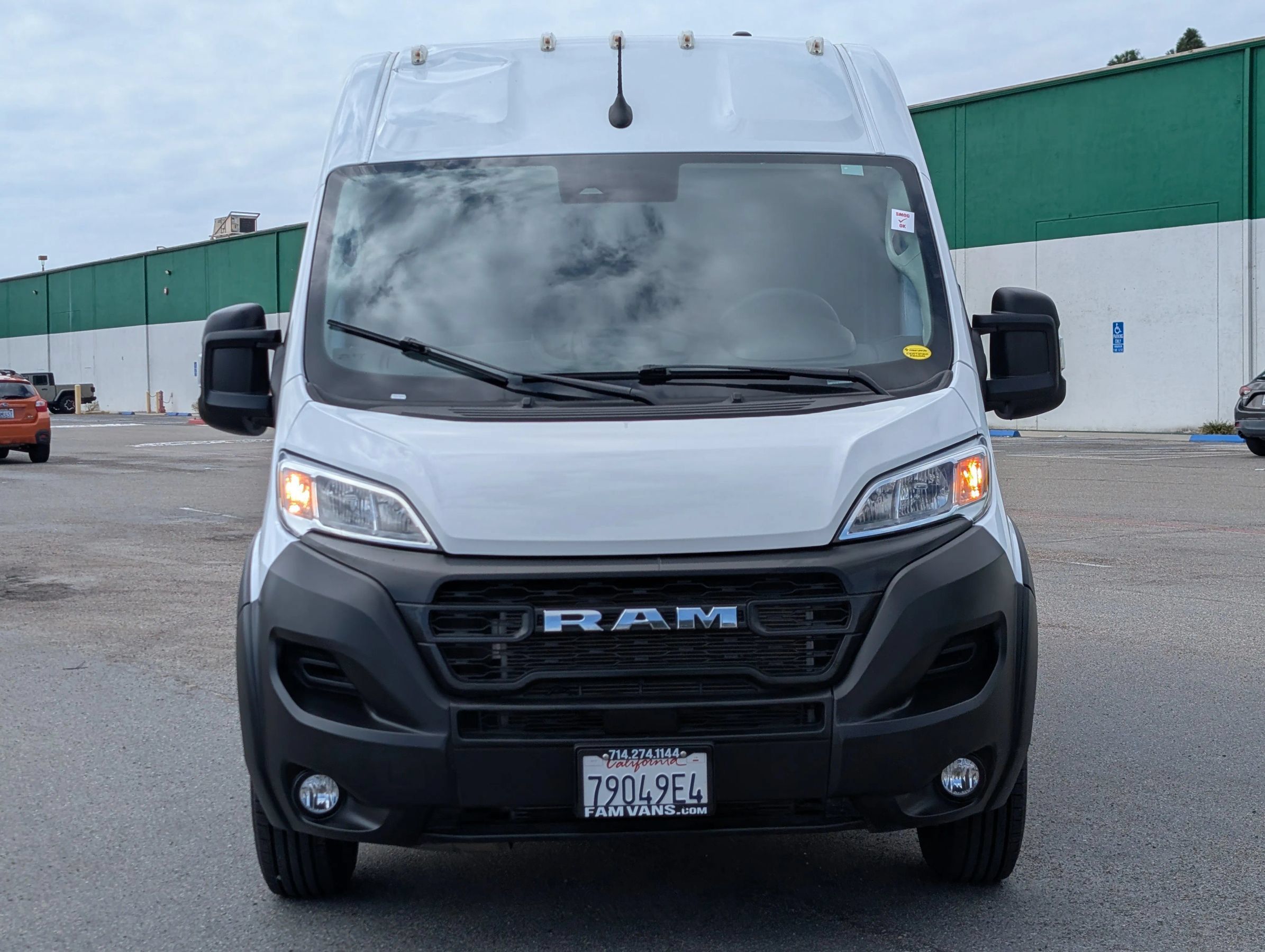 Used 2026 RAM ProMaster 2500 w/ Convenience Group FWD image 2