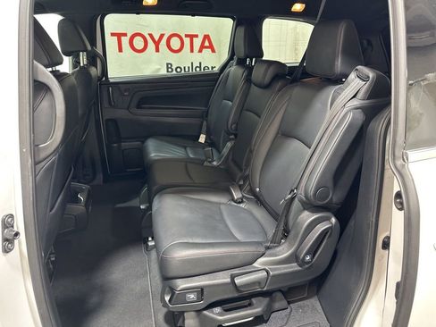 Used 2025 Honda Odyssey Sport-L image 18