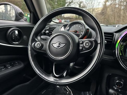 Used 2017 MINI Cooper Clubman ALL4 image 18